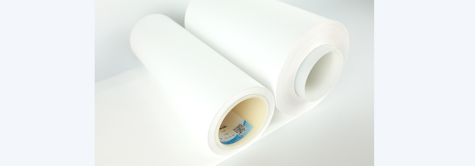 ��ˮ�Ծ��ķ���ϩ��PTFE��΢����Ĥ